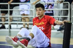 足球直播在线观看免费-鹈鹕完胜四川队，高诗岩刷新纪录